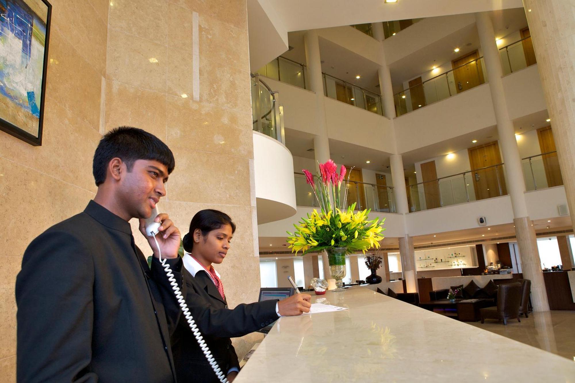 The Peerless Inn, Hyderabad Bagian luar foto
