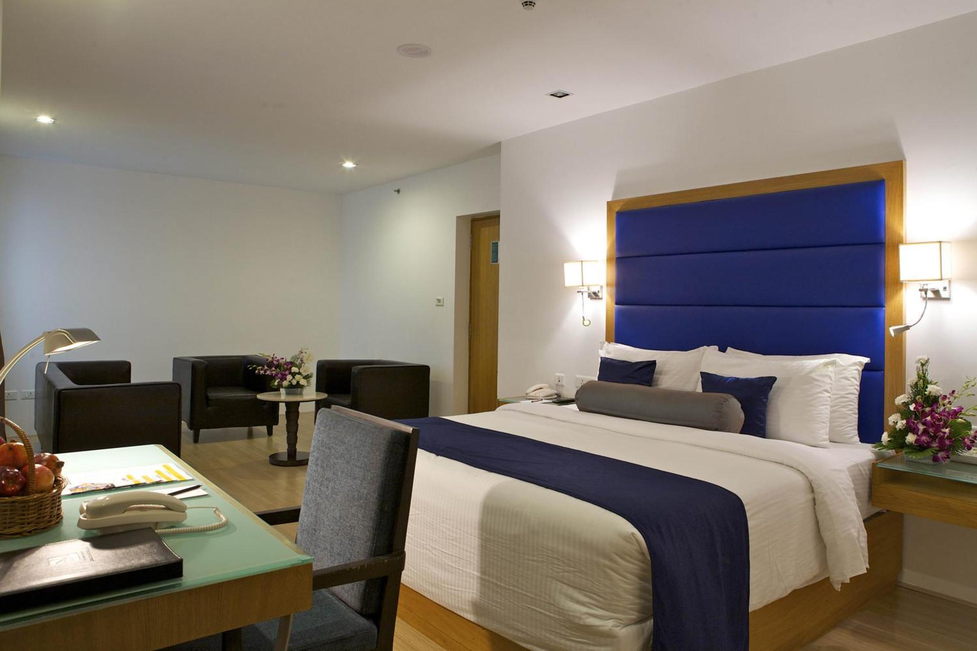The Peerless Inn, Hyderabad Bagian luar foto
