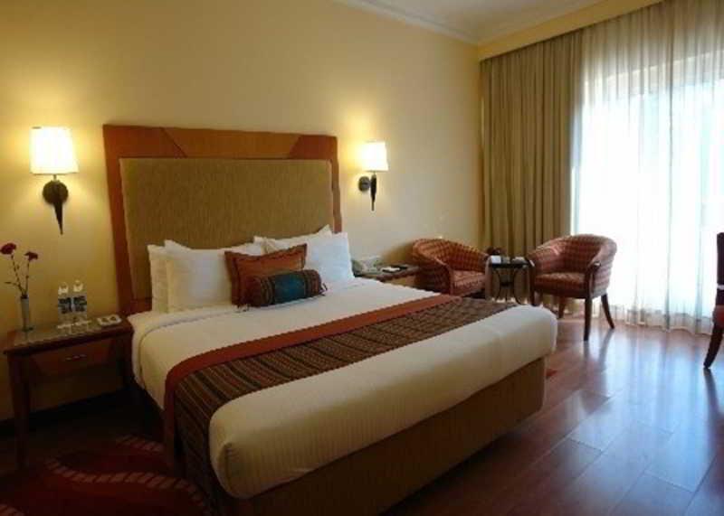 The Peerless Inn, Hyderabad Bagian luar foto