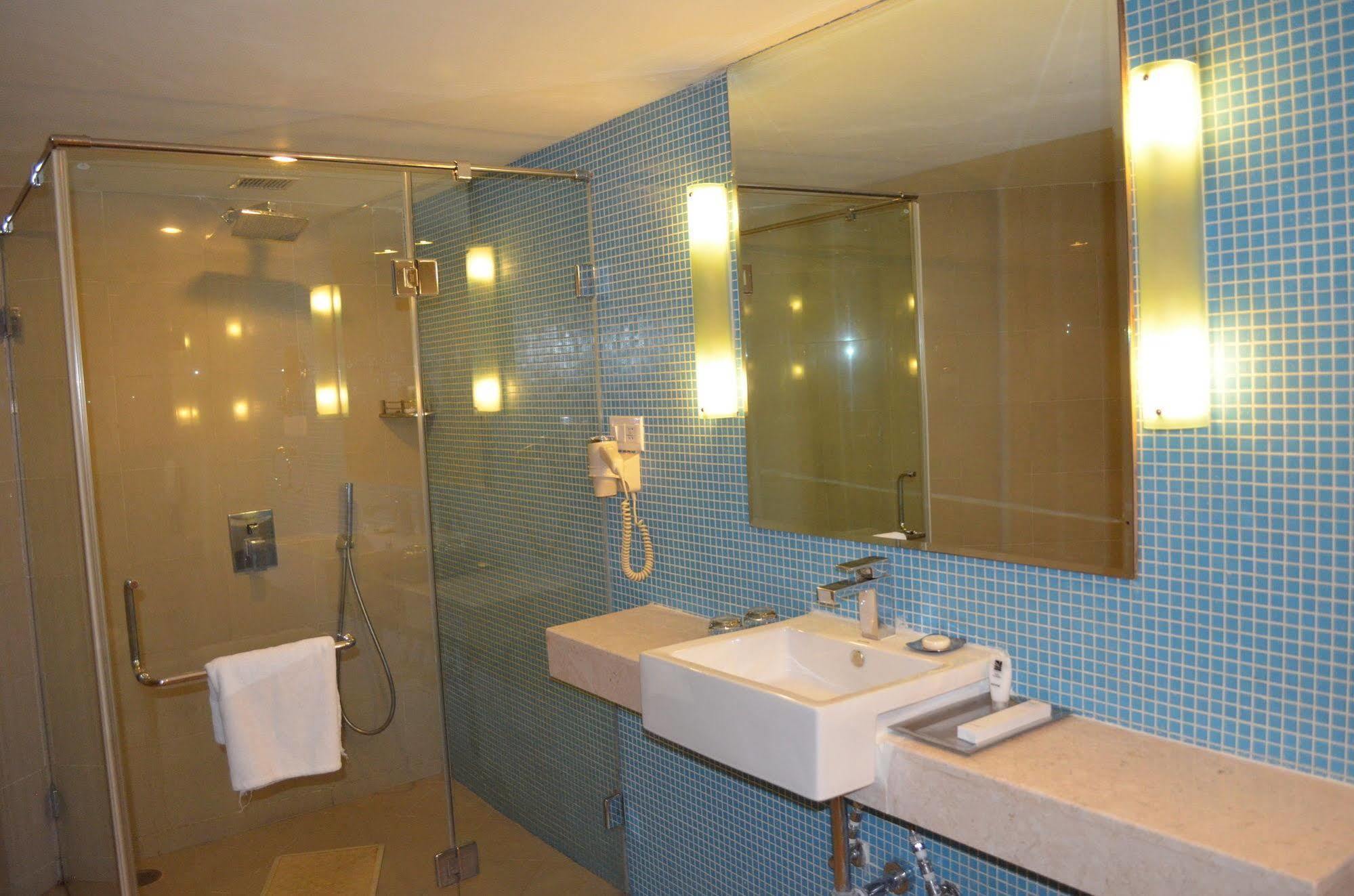 The Peerless Inn, Hyderabad Bagian luar foto